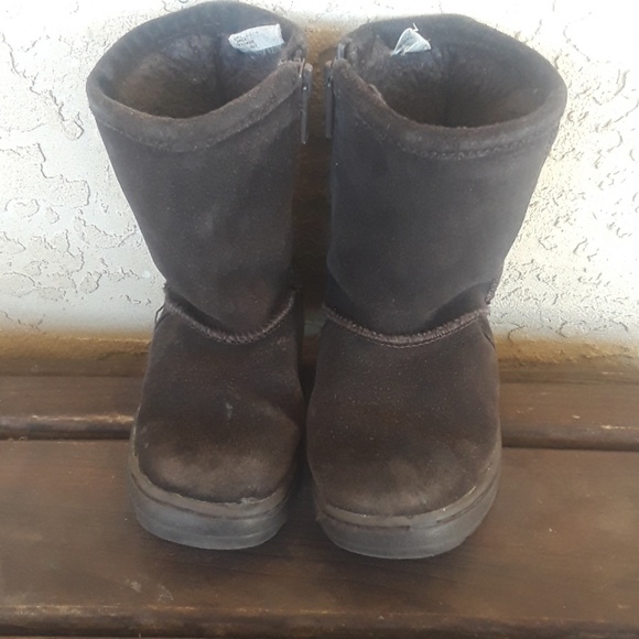Winter boots (toddler size 7) - Picture 1 of 4